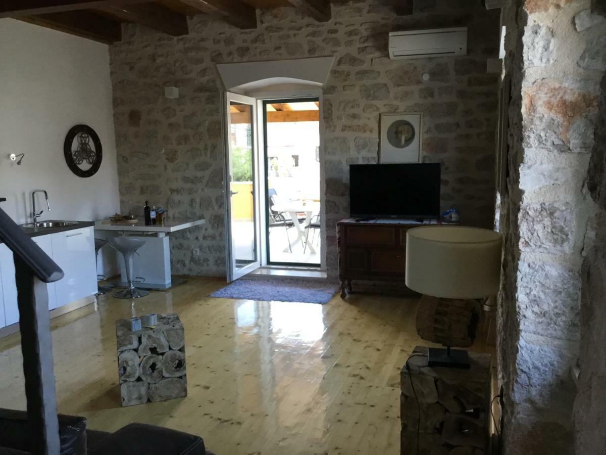 Villa Stein Haus à Pirovac Extérieur photo